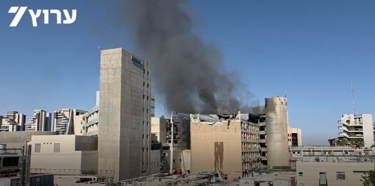 Wenn ein Krankenhaus in Israel brennt, schweigt die Welt – und entlarvt ihre Doppelmoral