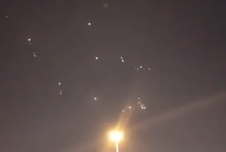 Irans Medien feiern den Raketenangriff – mit Propaganda, Drohungen und einem neuen Märchen vom Sieg