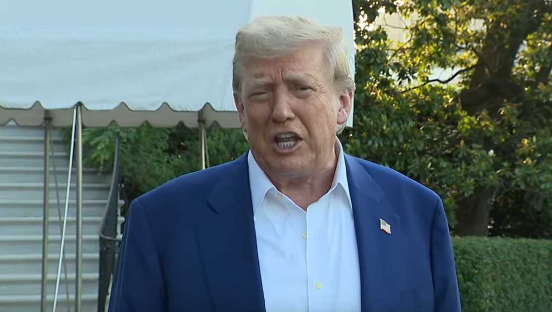 Trump sagt: „Ich bin nicht glücklich mit Israel“ – US-Präsident warnt vor Angriff auf Iran