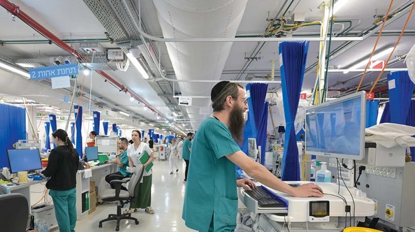 Verbrannt, verletzt, entwurzelt: Der unsichtbare Krieg in Israels Kliniken