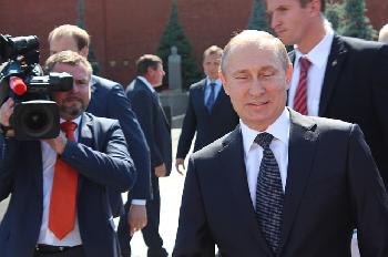 Putins-KrzungsShow-Wie-Moskaus-Militrstrategie-ins-Wanken-gert--und-was-dahintersteckt