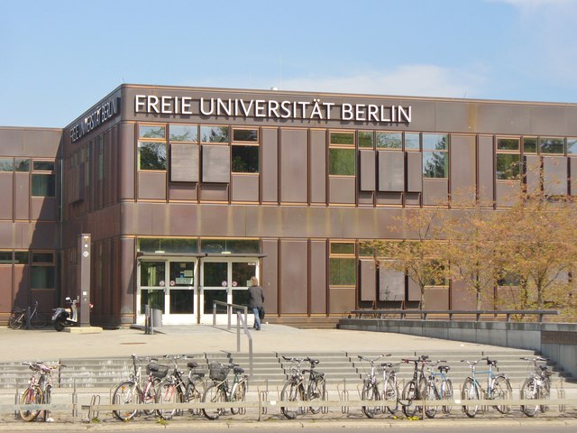 Ein jüdischer Student klagt an: Lahav Shapira zieht gegen die FU Berlin vor Gericht