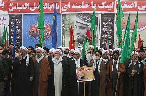 Irans Regime verliert die Kontrolle – und schlägt auf das eigene Volk ein