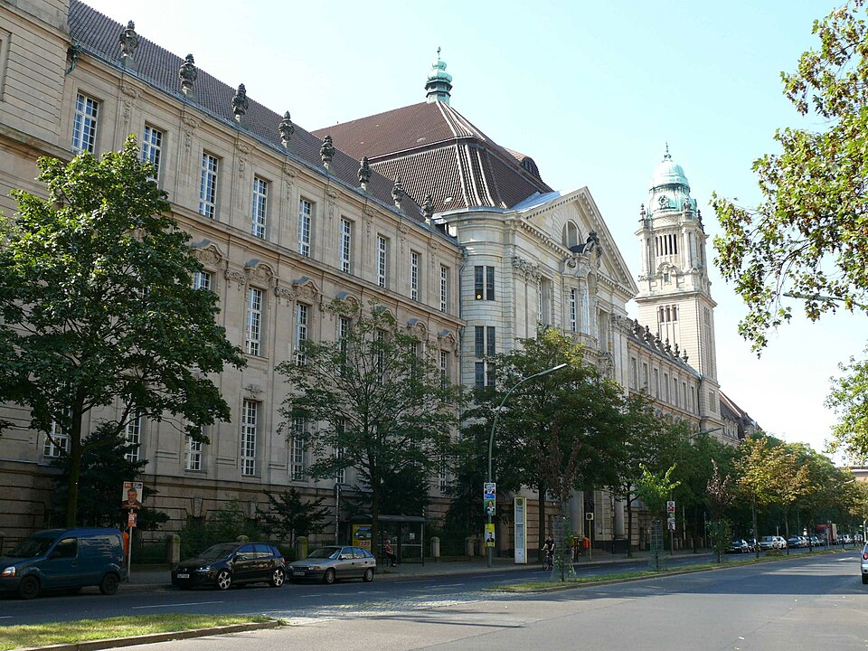 Antisemitismus als Meinung? Wie ein Berliner Richter einer Israelhasserin Applaus zollt