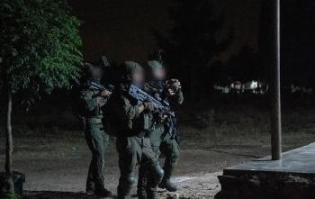 Israelische-Spezialkrfte-landen-bei-Damaskus-per-Hubschrauber