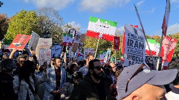 „Wenn Frauen nicht frei sind, ist niemand frei“ – Die wahre Angst der Islamischen Republik Iran