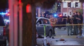 Fahrer-rast-in-Menschenmenge-vor-Musikclub-in-Los-Angeles--dutzende-Verletzte-sieben-kmpfen-um-ihr-Leben