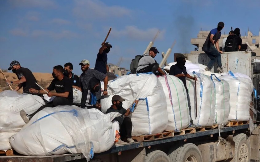 Hamas fordert täglich 250 Hilfstransporte – und lässt die Geiseln hungern