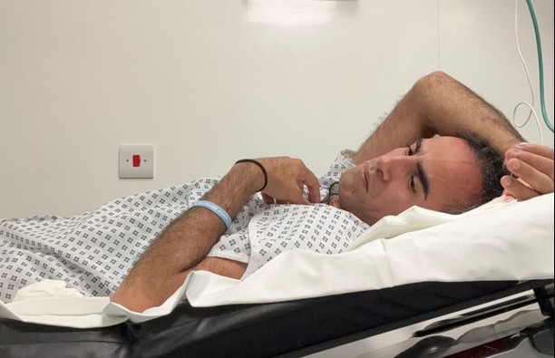 „Ich sah dem Tod ins Auge“ – Brutaler Angriff auf iranischen Dissidenten bei Londoner Geiselmarsch