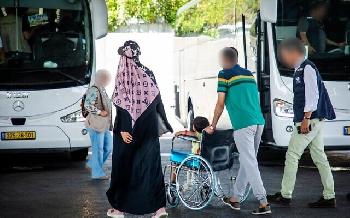 Hoffnung-im-Krieg-Wie-Israel-Gazas-Kranke-ins-Leben-zurckfhrt