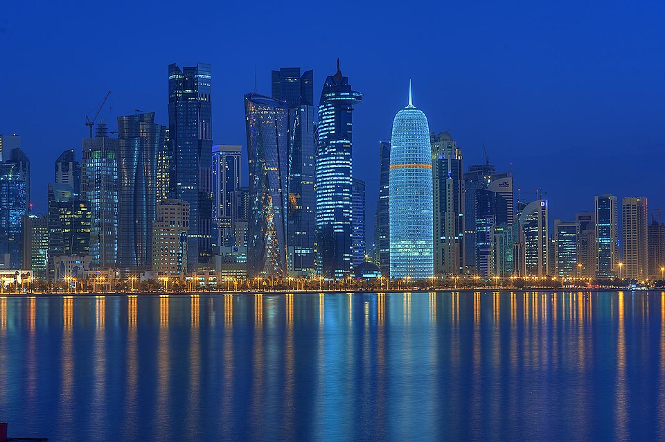 Doha bereitet sich auf „Notfallgipfel“ vor – Solidarität mit Katar oder Eskalation gegen Israel?