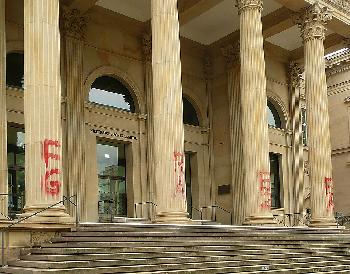 Gerichtsprozess-zur-Farbattacke-in-Hannover-Urteil-gegen-25Jhrigen-gefllt