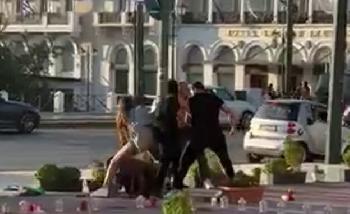 Antisemitische-Gewalt-in-Athen-Israeli-auf-offener-Strae-brutal-zusammengeschlagen