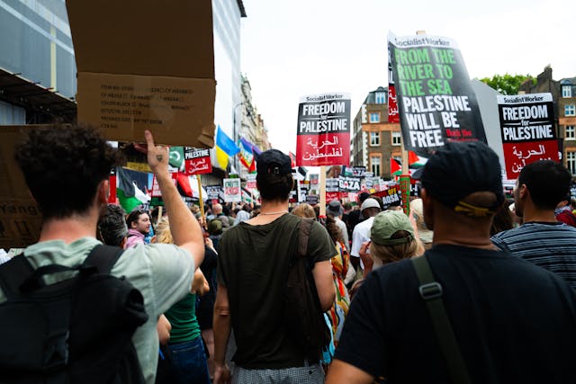 Am Tag der Trauer: Europas Proteste gegen Israel offenbaren die neue Kälte