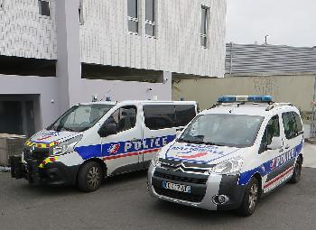 Terrorverdacht-in-Frankreich-Autofahrer-ruft-Allahu-Akbar--neun-Verletzte-bei-Angriff-auf-le-dOlron