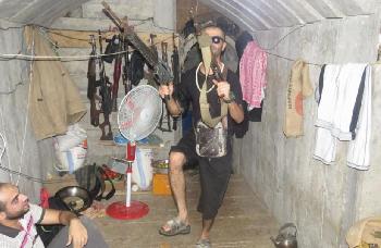 Israels-Armee-legt-Beweise-fr-HamasVerbindungen-zu-Iran-UNRWA-und-Al-Jazeera-offen