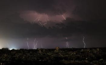 Unwetter wütet in Israel – Straßen überflutet, Evakuierungen in Elkana und im Negev