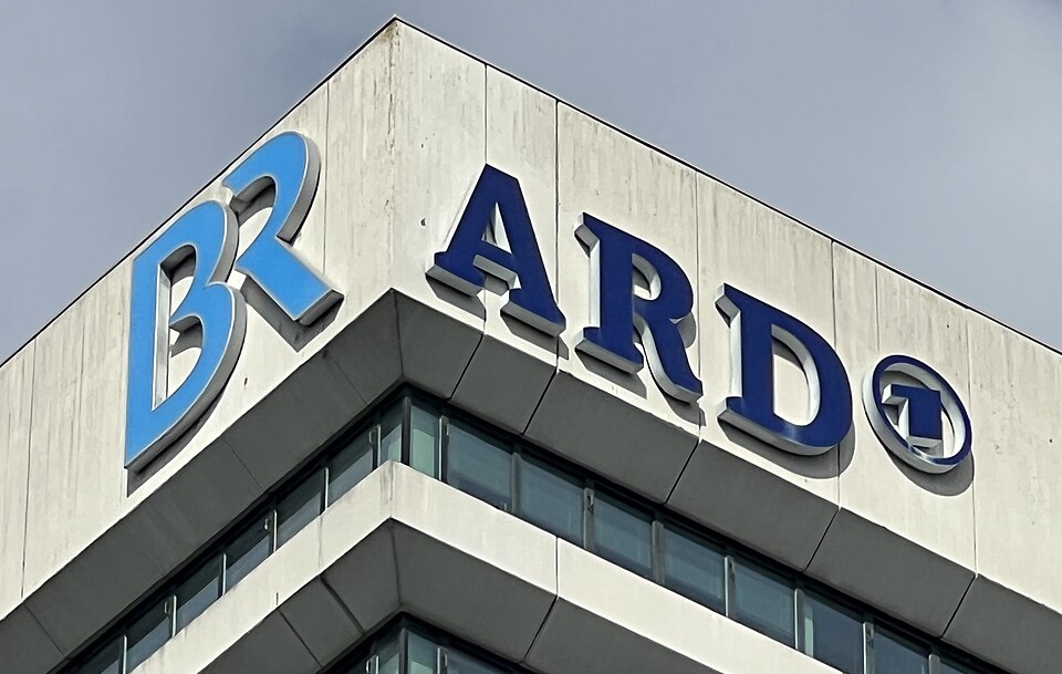 Wenn Kritik unerwünscht ist: Wie der BR versucht, die öffentliche Debatte über seine Israel-Berichterstattung zu kontrollieren