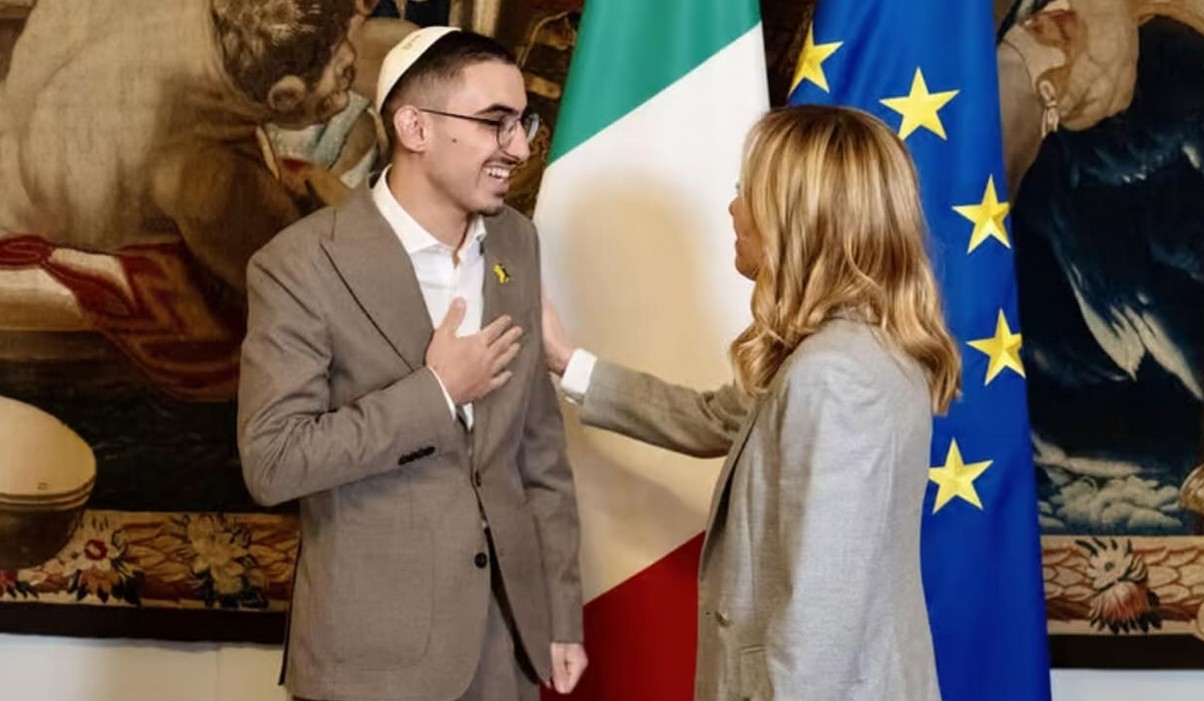 Ein Moment der Würde in Rom: Ex Geisel Rom Braslavski trifft Italiens Regierungschefin