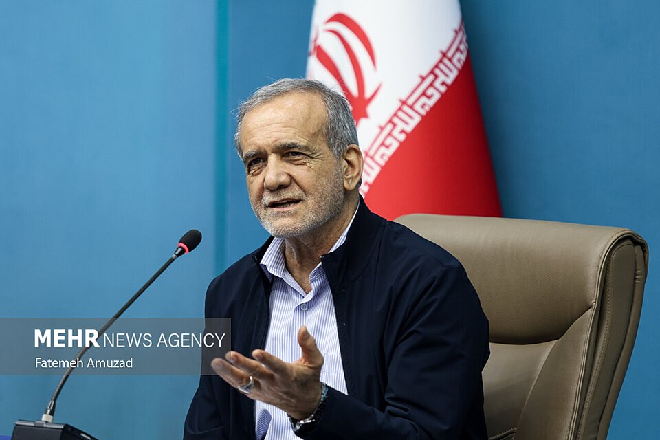 Machtkampf in Irans Führung: Parlamentspräsident deutet mögliches Amtsenthebungsverfahren gegen Präsident Peseschkian an