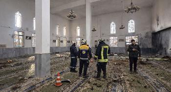 Dschihadisten sprengen Moschee in Homs und reißen Zivilisten in den Tod