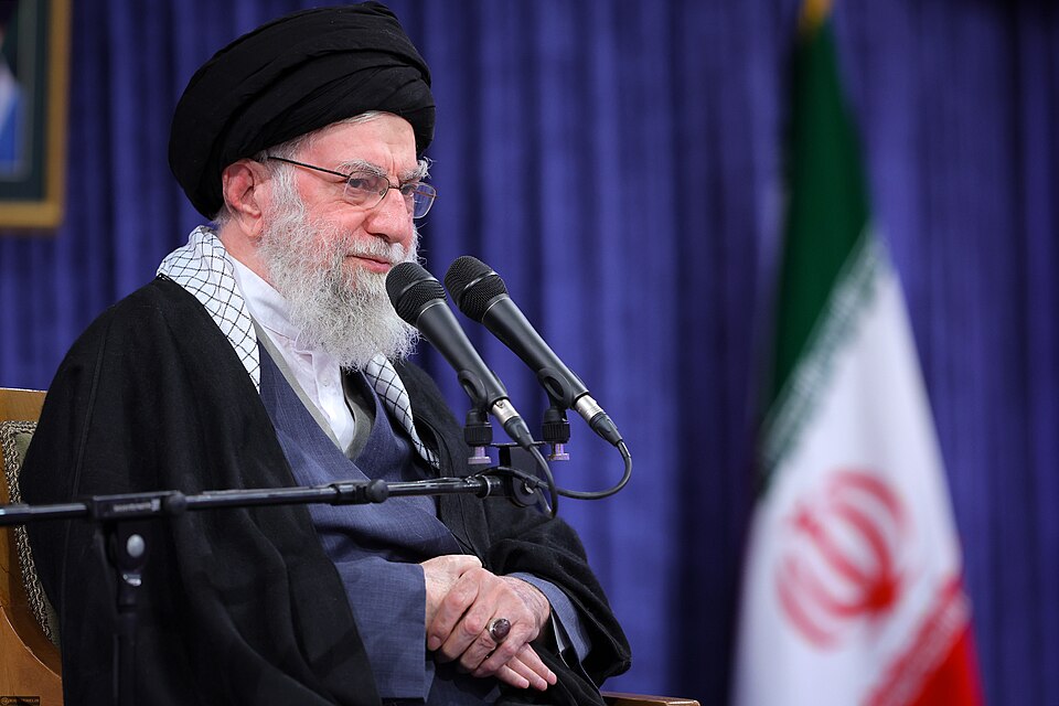 Durchgesickerte Regierungsumfrage zeigt beispiellose Ablehnung des iranischen Systems