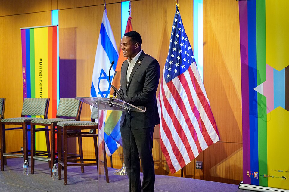 Demokratische Vorwahl in New York: Offene antisemitische Codes gegen proisraelischen Abgeordneten