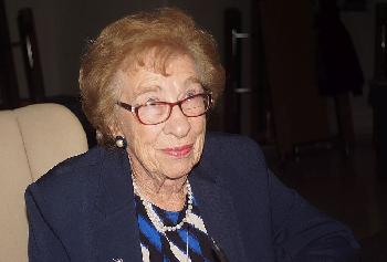 Auschwitz-Überlebende Eva Schloss mit 96 Jahren gestorben