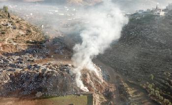 Luftverschmutzung aus palästinensischen Müllbränden gefährdet Gesundheit in israelischen Grenzorten