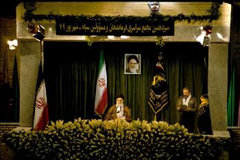 Revolutionsgarde in höchster Alarmstufe: Das iranische Regime bereitet den inneren Krieg vor