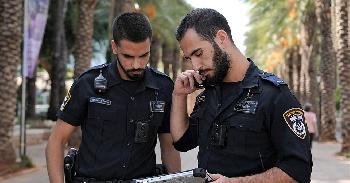 Propaganda aus dem Wohnzimmer: Wie Hamas mitten in Israel Helfer fand