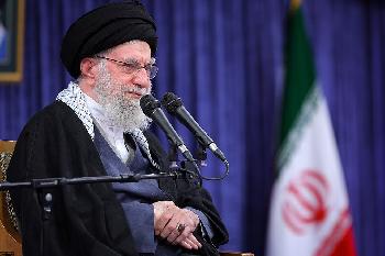 Durchgesickerte Regierungsumfrage zeigt beispiellose Ablehnung des iranischen Systems