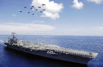 Teheran spricht vom Schicksalskrieg während amerikanische Flotte näher rückt