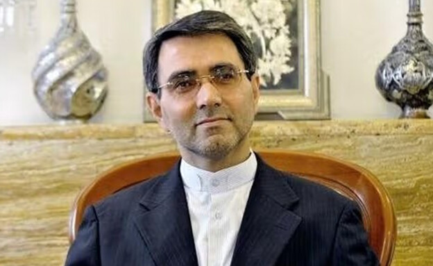 Irans Regime bröckelt: Diplomaten fliehen in den Westen