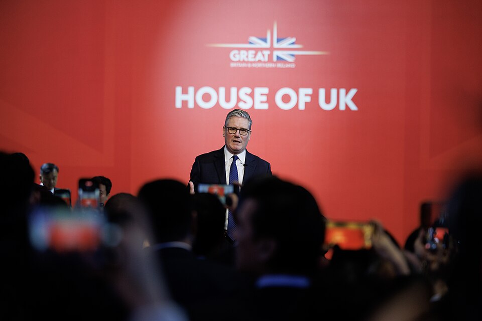 Epstein-Skandal erschüttert London: Steht Keir Starmer vor dem politischen Aus?