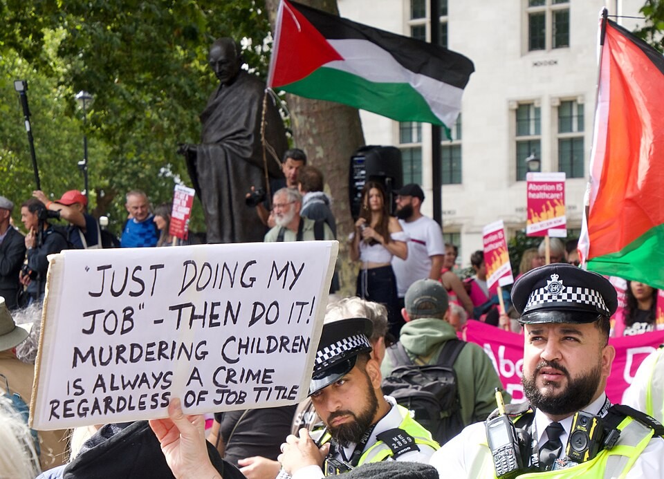 Britisches Gericht kippt Terror-Einstufung von „Palestine Action“ Regierung kündigt Berufung an