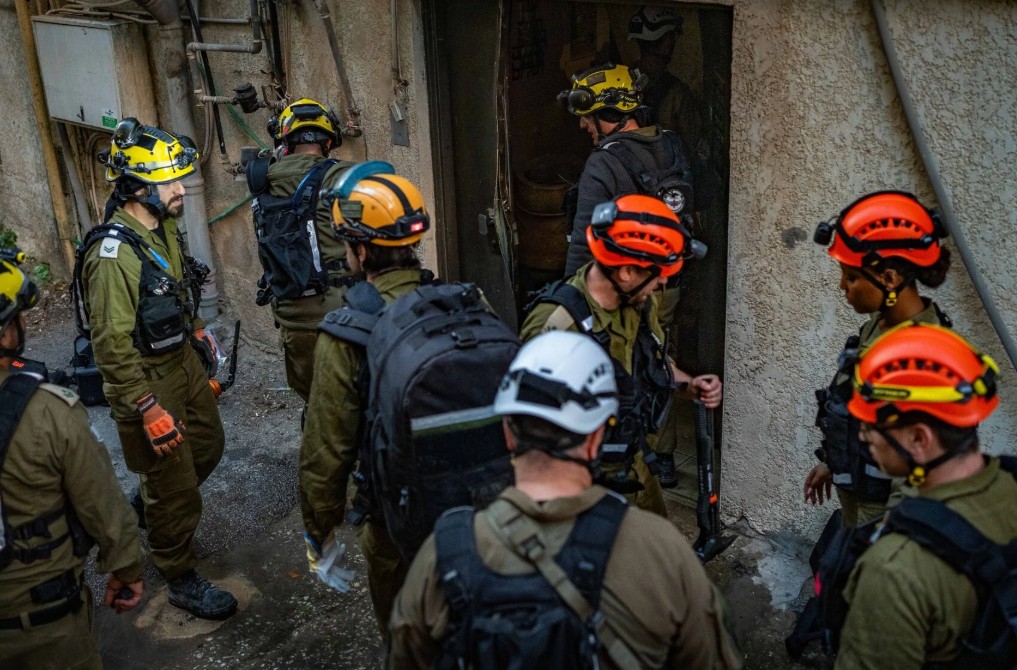 Iran setzt Raketenangriffe fort 89 Verletzte, Verdacht auf Einsatz von Streumunition