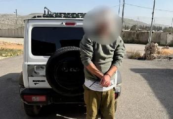 Festnahme nach Sicherheitskontrolle: Mann mit gestohlenem Fahrzeug und IDF-Uniform gestoppt