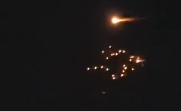 Iran setzt Streumunition ein und trifft gezielt Wohngebiete in Israel