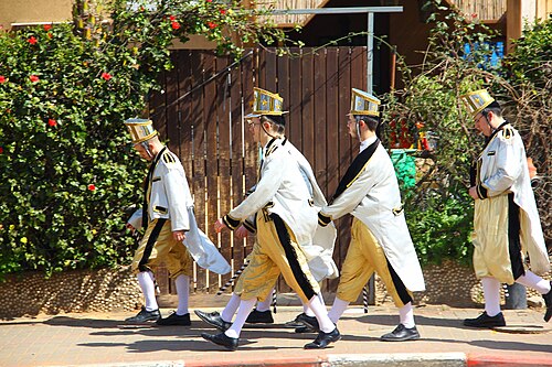 Purim 2026 in Israel während Raketen aus dem Iran fallen