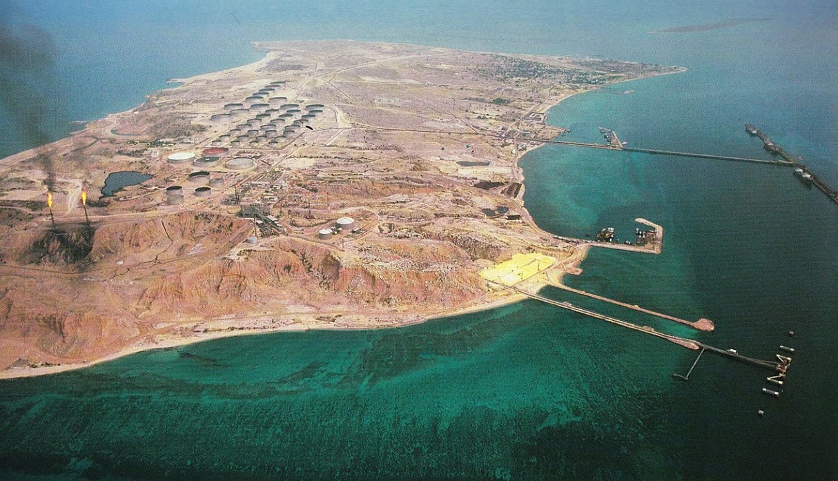 Trump droht Iran mit Zerstörung der Ölindustrie nach US-Angriff auf Kharg-Insel