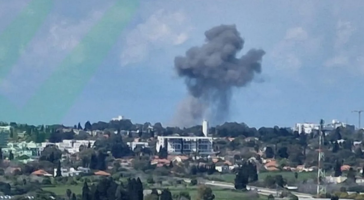 Iran beschießt Israel mit Raketenwellen, Sirenen von Jerusalem bis in den Norden