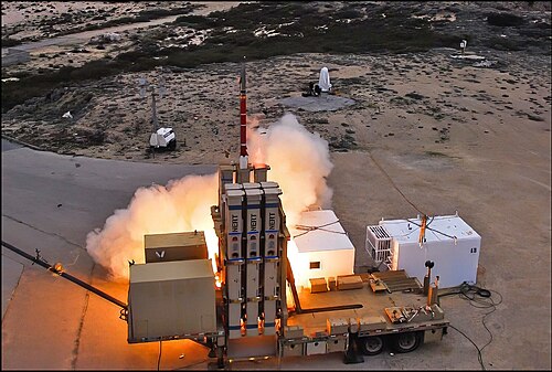 Israel setzt gezielt günstigere Abfangsysteme ein und spart Millionen pro Raketenabwehr