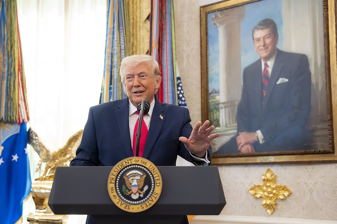 Trump spricht offen von Regimewechsel im Iran und stellt schnellen Deal in Aussicht