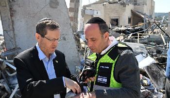 Israelischer Präsident Herzog nach iranischem Raketenangriff in Beit Schemesch: Klare Warnung an Hisbollah und Irans Stellvertreter