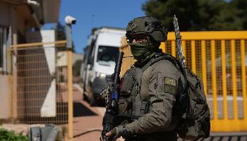 Israel hält Positionen im Südlibanon und stellt Hisbollah vor eine strategische Entscheidung