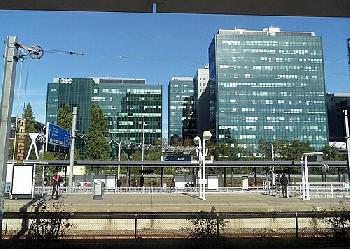 Neue Terrorgruppe Ashab al-Yamin reklamiert Bombenanschlag nahe World Trade Center in Amsterdam