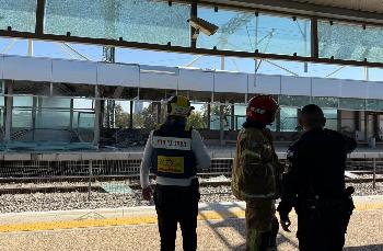 Iranische Streumunition trifft Passagierbahnhof und verteilt Sprengkörper über Zentralisrael