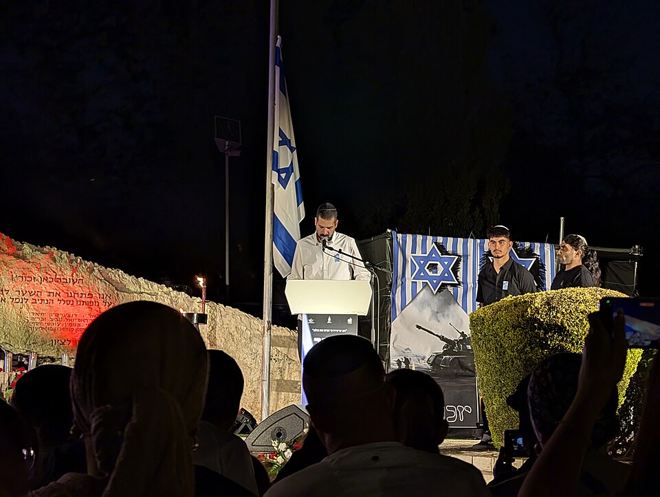 Israel begeht Jom haSikaron: Sirenen, Zeremonien und 307 neue Namen der Gefallenen