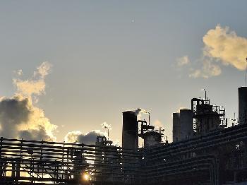 Israel legt Irans wichtigste Chemieanlagen lahm: Angriff trifft Herz der Rüstungsfinanzierung